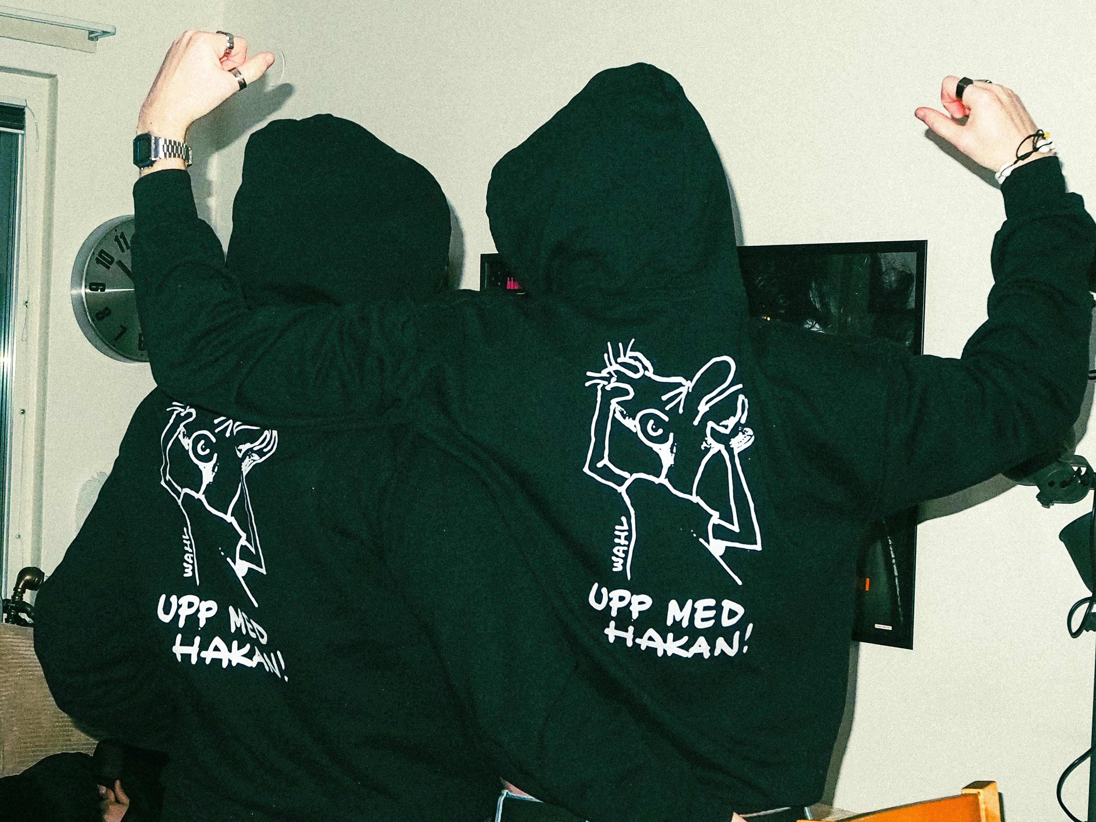 UPP MED HAKAN! hoodie av Ove Wahl bild 5